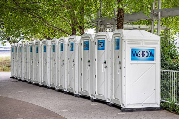 Best Portable restroom trailer rental  in Waterbury, CT